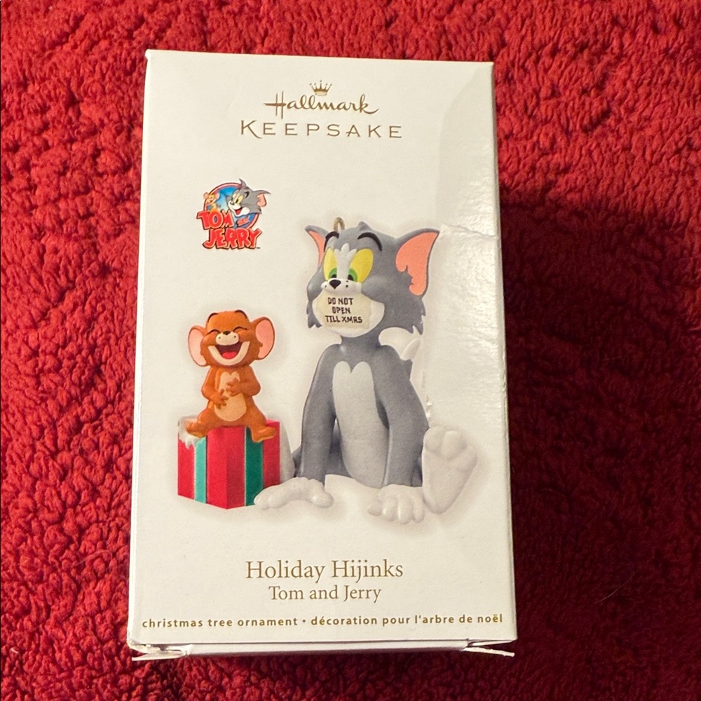 Hallmark Keepsake 2012 Holiday Hijinks Ornament